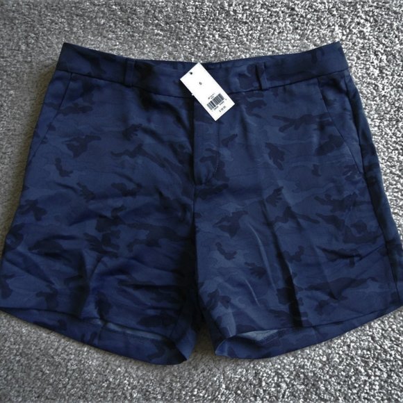 Banana Republic Camo Shorts size 6 Blue